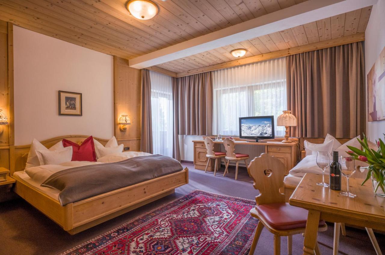 Hotel Almhof Хохфюген Экстерьер фото